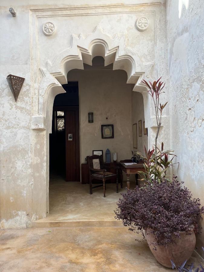Subira House Bed & Breakfast Lamu Exterior photo