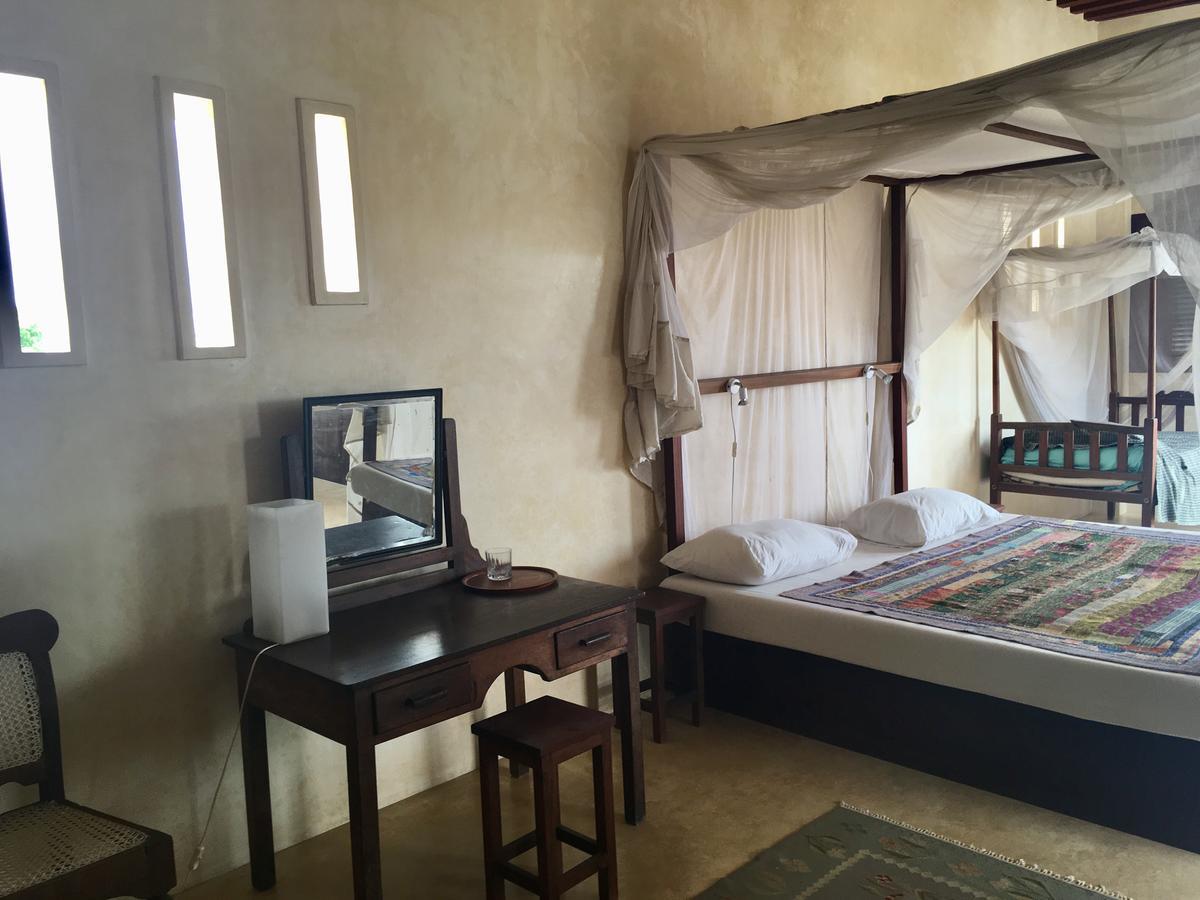 Subira House Bed & Breakfast Lamu Exterior photo